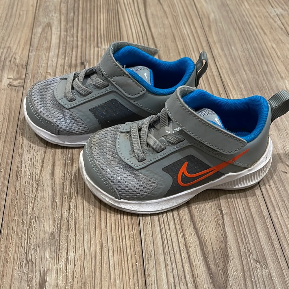 Toddler Nike 6C